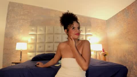 sheeylopez online show from March 5, 3:13 am