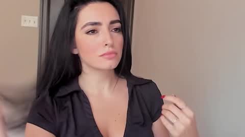 Snapshot of sheisallthat chatting on September 29, 8:02 pm sheisallthat online show from September 29, 8:02 pm