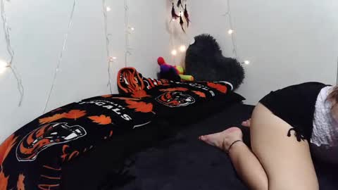 Shelbytakenit online show from September 26, 2:59 am