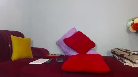 Snapshot of shelia420715 chatting on October 24, 1:57 am shelia420715 online show from October 24, 1:57 am