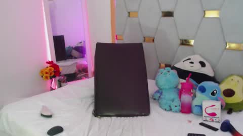 shellbydior online show from December 6, 11:47 pm