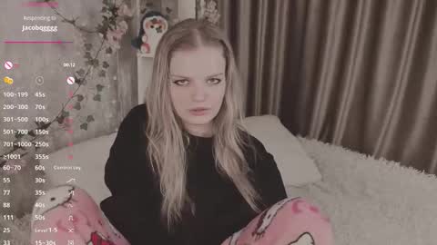 shellyboom online show from March 22, 4:10 pm