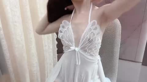 Snapshot of shellysan chatting on November 9, 2:59 pm Shelly online show from November 9, 2:59 pm