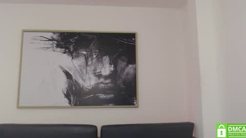 Snapshot of shenna_brunette_ chatting on January 19, 4:14 pm Shenna online show from January 19, 4:14 pm