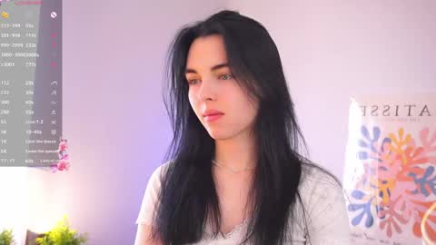 Snapshot of sheragroepper chatting on April 5, 7:27 am Mira online show from April 5, 7:27 am