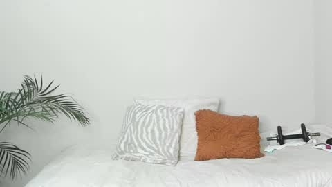 Sherlyn Adams online show from December 11, 2:22 pm