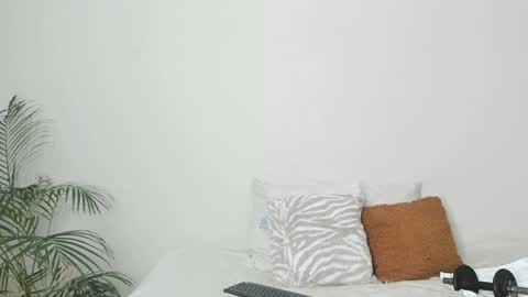 Sherlyn Adams online show from December 25, 7:24 pm