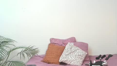 Sherlyn Adams online show from February 26, 1:00 am