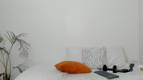 Sherlyn Adams online show from September 10, 9:42 am