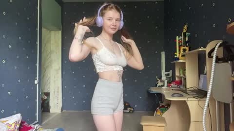 Kaayy online show from May 15, 7:59 am