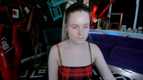 Sweet Sherri online show from May 11, 2:45 pm