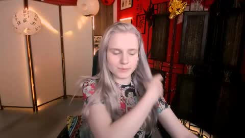 Sweet Sherri online show from May 24, 9:03 am