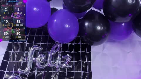 mia online show from January 8, 11:30 pm