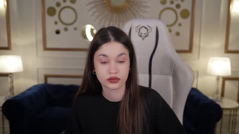 Snapshot of sheryl_elegance chatting on February 6, 6:13 pm Sheryl online show from February 6, 6:13 pm