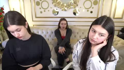 Snapshot of sheryl_elegance chatting on March 4, 2:32 pm Sheryl online show from March 4, 2:32 pm