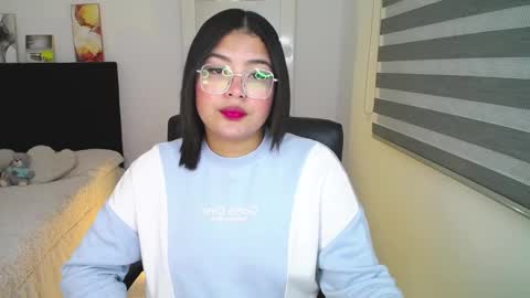 Snapshot of sheryl_stone2 chatting on February 4, 3:22 am Sheryl Stone2 online show from February 4, 3:22 am