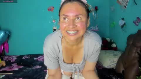 Shera Hade online show from March 9, 3:05 pm