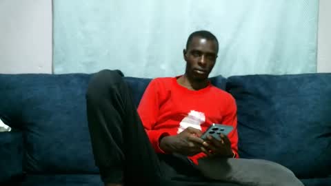 Snapshot of shikwekwe chatting on February 15, 2:26 am Collorewamadeals online show from February 15, 2:26 am