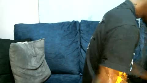 Snapshot of shikwekwe chatting on September 26, 10:14 pm Collorewamadeals online show from September 26, 10:14 pm