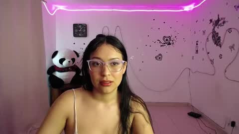 Snapshot of shilot_ms chatting on May 4, 3:30 pm shilot_ms online show from May 4, 3:30 pm