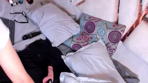 Shine online show from February 12, 3:23 am