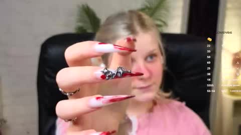 help me reach my first 25 thumbs up online show from November 16, 10:04 pm