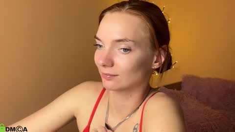 Snapshot of shinelikea_diamond chatting on March 13, 7:42 pm Alexis online show from March 13, 7:42 pm