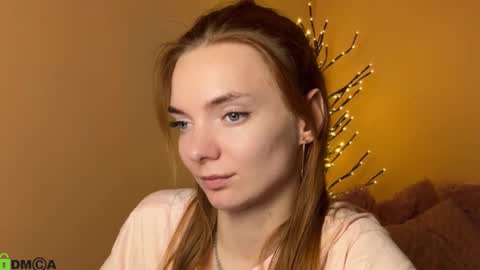 Snapshot of shinelikea_diamond chatting on March 18, 6:44 pm Alexis online show from March 18, 6:44 pm