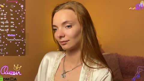Snapshot of shinelikea_diamond chatting on May 11, 6:49 pm Alexis online show from May 11, 6:49 pm
