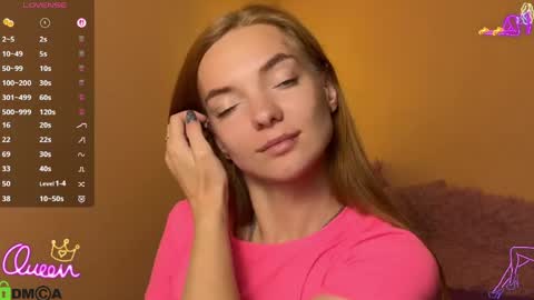 Snapshot of shinelikea_diamond chatting on May 29, 6:17 pm Alexis online show from May 29, 6:17 pm