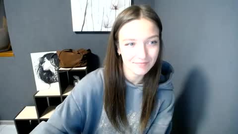 Snapshot of shining_pearl chatting on July 10, 8:29 am Jesica online show from July 10, 8:29 am