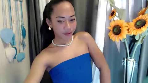 Snapshot of shira_cutttiebigcock chatting on April 27, 5:38 am shira_cutttiebigcock online show from April 27, 5:38 am