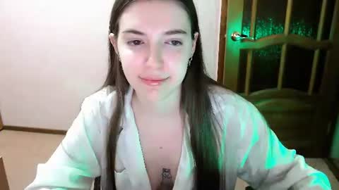 shiraha___rafieru online show from February 9, 9:08 pm