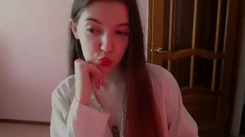Snapshot of shiraha___rafieru chatting on June 16, 6:49 am shiraha___rafieru online show from June 16, 6:49 am