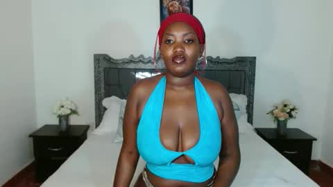 Snapshot of shiratie chatting on May 17, 5:09 pm Shirat online show from May 17, 5:09 pm