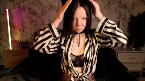 sirli online show from May 25, 12:16 am