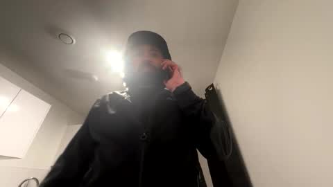 Snapshot of shirosstoryrapman chatting on March 1, 6:54 pm Shady online show from March 1, 6:54 pm