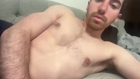 Snapshot of shirtlesshunk15 chatting on February 20, 3:25 am shirtlesshunk15 online show from February 20, 3:25 am
