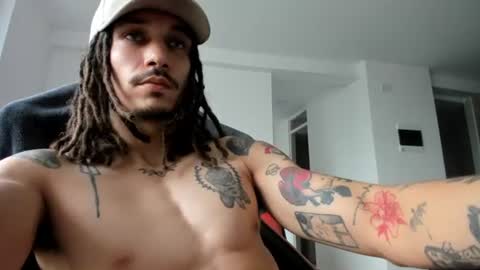 Snapshot of shiryu_ak chatting on August 5, 2:42 pm -- online show from August 5, 2:42 pm