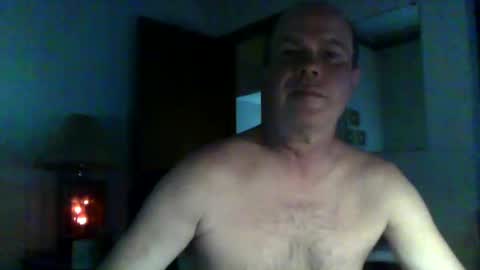 Snapshot of shoc09 chatting on September 19, 4:36 am undie lover online show from September 19, 4:36 am