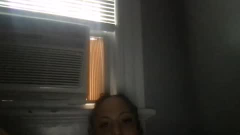 spanish princess online show from May 6, 9:31 pm