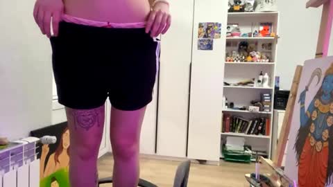 Snapshot of shontagrabowski chatting on April 19, 12:48 pm Marie online show from April 19, 12:48 pm