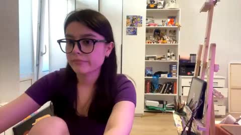 Snapshot of shontagrabowski chatting on May 16, 2:16 pm Marie online show from May 16, 2:16 pm