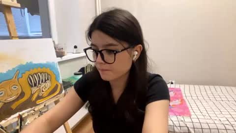 Snapshot of shontagrabowski chatting on July 4, 2:23 pm Marie online show from July 4, 2:23 pm