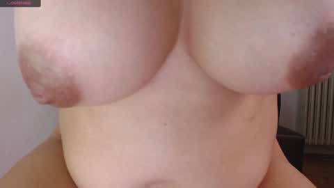 lamai online show from February 5, 9:15 am