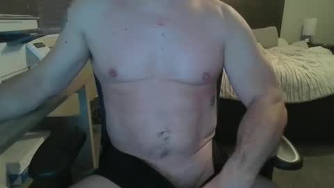 shorterhair99698298 online show from November 25, 3:23 pm