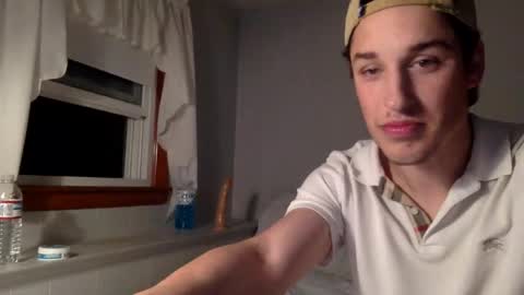 Snapshot of shortiesn40s chatting on October 11, 9:19 am shortiesn40s online show from October 11, 9:19 am