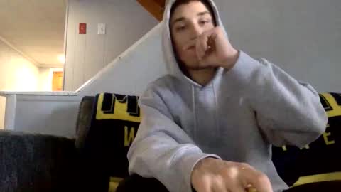 Snapshot of shortiesn40s chatting on October 27, 3:16 pm shortiesn40s online show from October 27, 3:16 pm