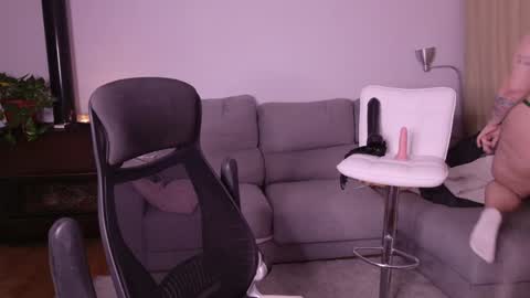 Snapshot of showmebbw chatting on January 8, 6:31 pm Mimi online show from January 8, 6:31 pm