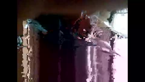 showmewe online show from February 15, 5:42 pm